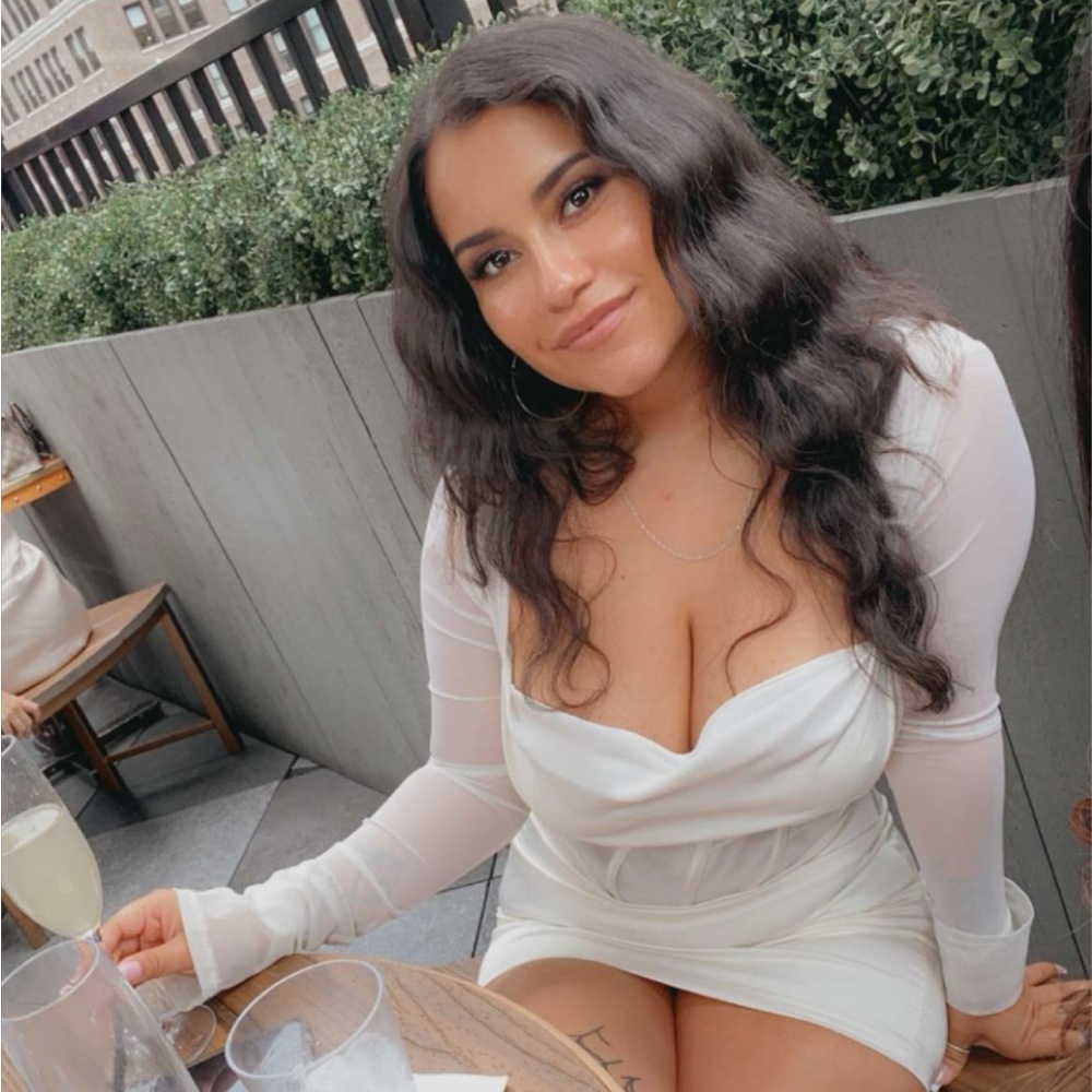 Meet your Posher, Khaliah
